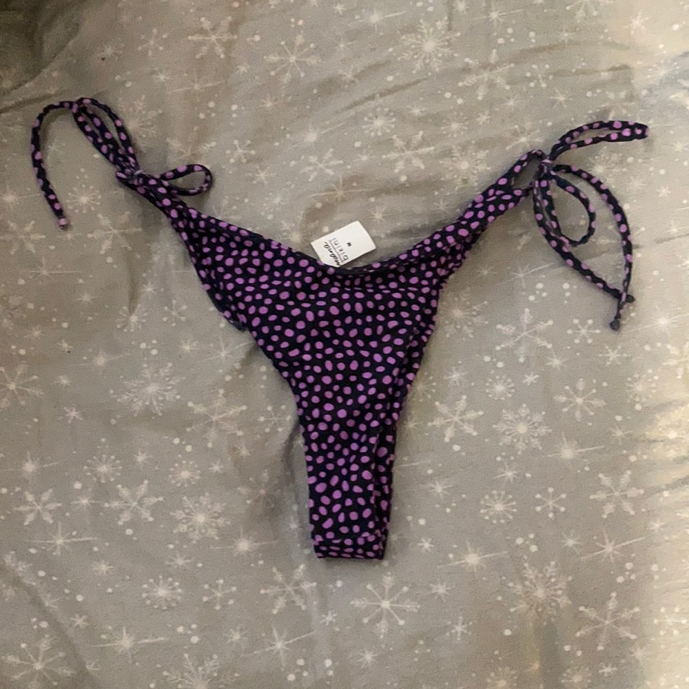 Moana Bikini Black and Purple Bottoms